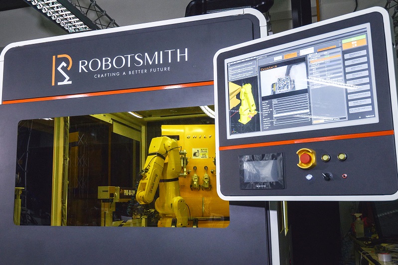 2023－「機器人史密斯（RobotSmith）」以AI軟體技術克服製程瓶頸，透過虛實整合於線上修正研磨拋光路徑，已應用於水五金、廚具、醫材人工關節等拋光研磨，開啟人機協作新時代。