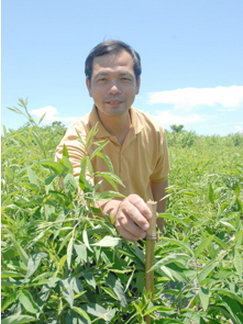 楊欽緯為了樹豆，親自跳下來當農民，他非常自豪台東能成為世界第一個將樹豆發酵成納豆的地方。
