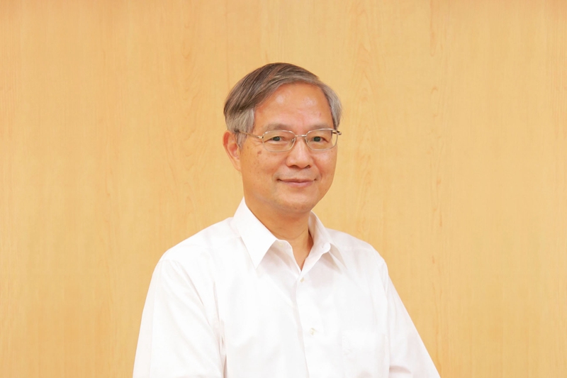 國立臺灣大學經濟系名譽教授陳添枝。