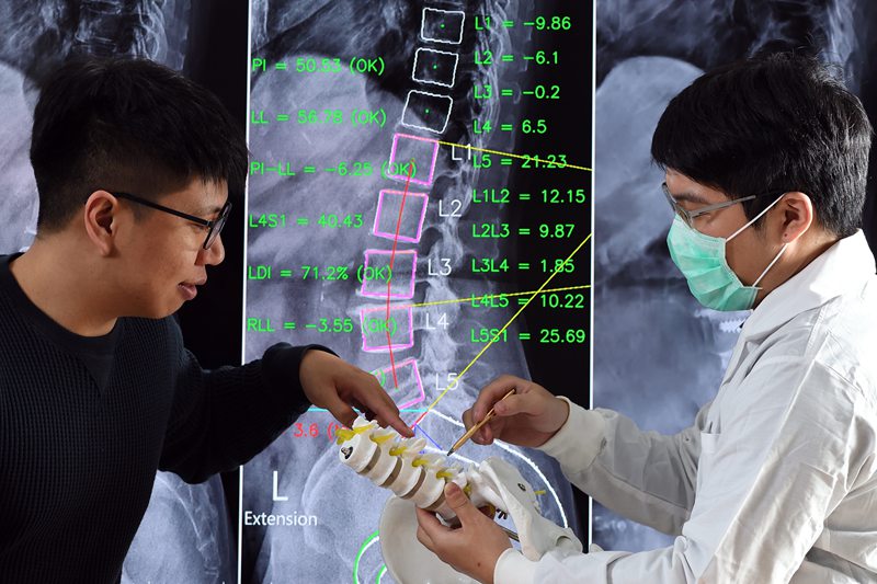 Spine X-Ray Image Measurement and Analysis Technologies.