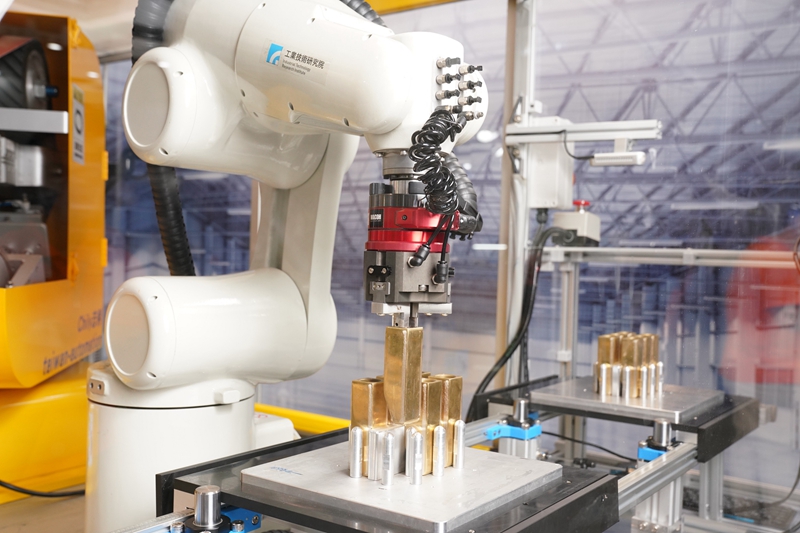 ITRI developed Taiwan’s first Advanced Robotic Grinding and Polishing System.